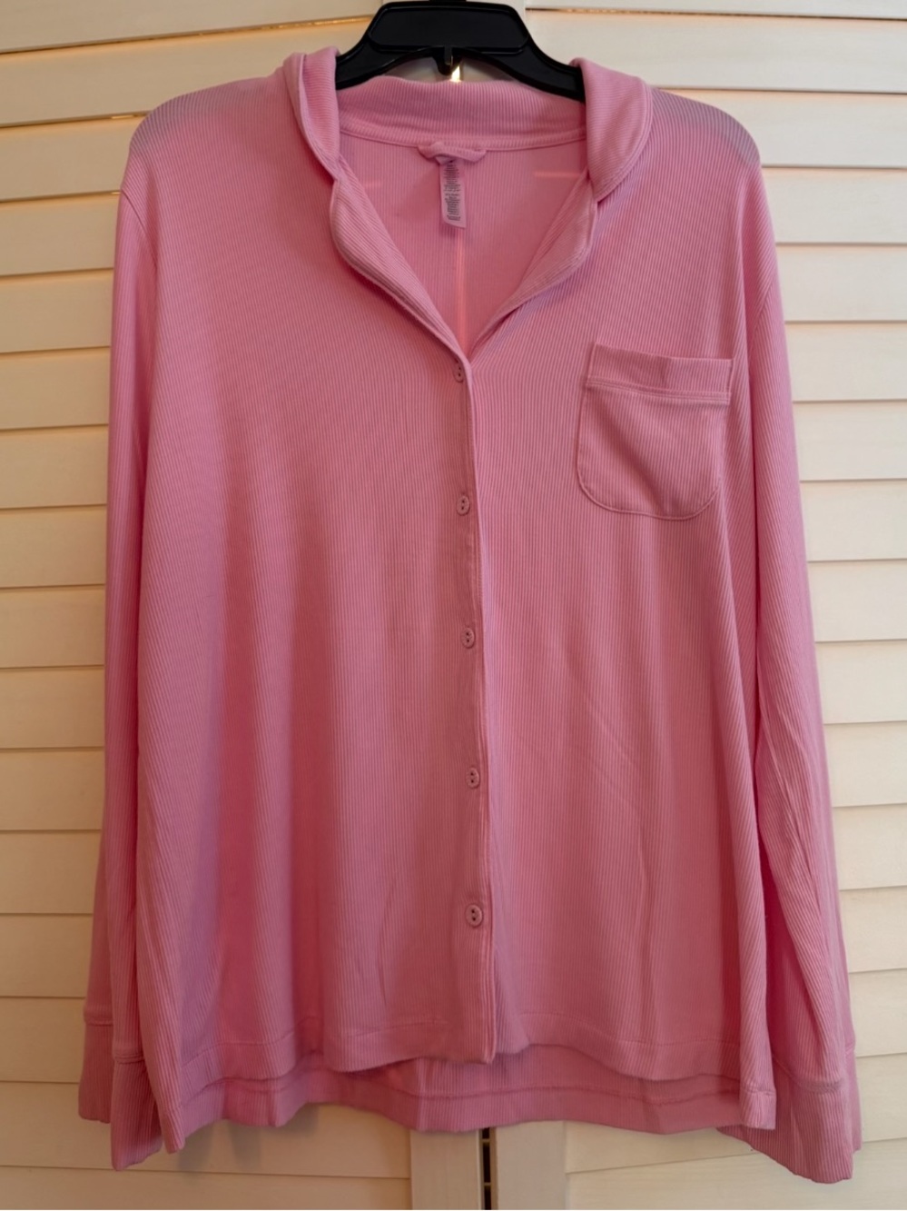 👚SKIMS Soft Lounge Ribbed Button-Front Pajama PJ Top Bubblegum Pink Medium EUC!🌸